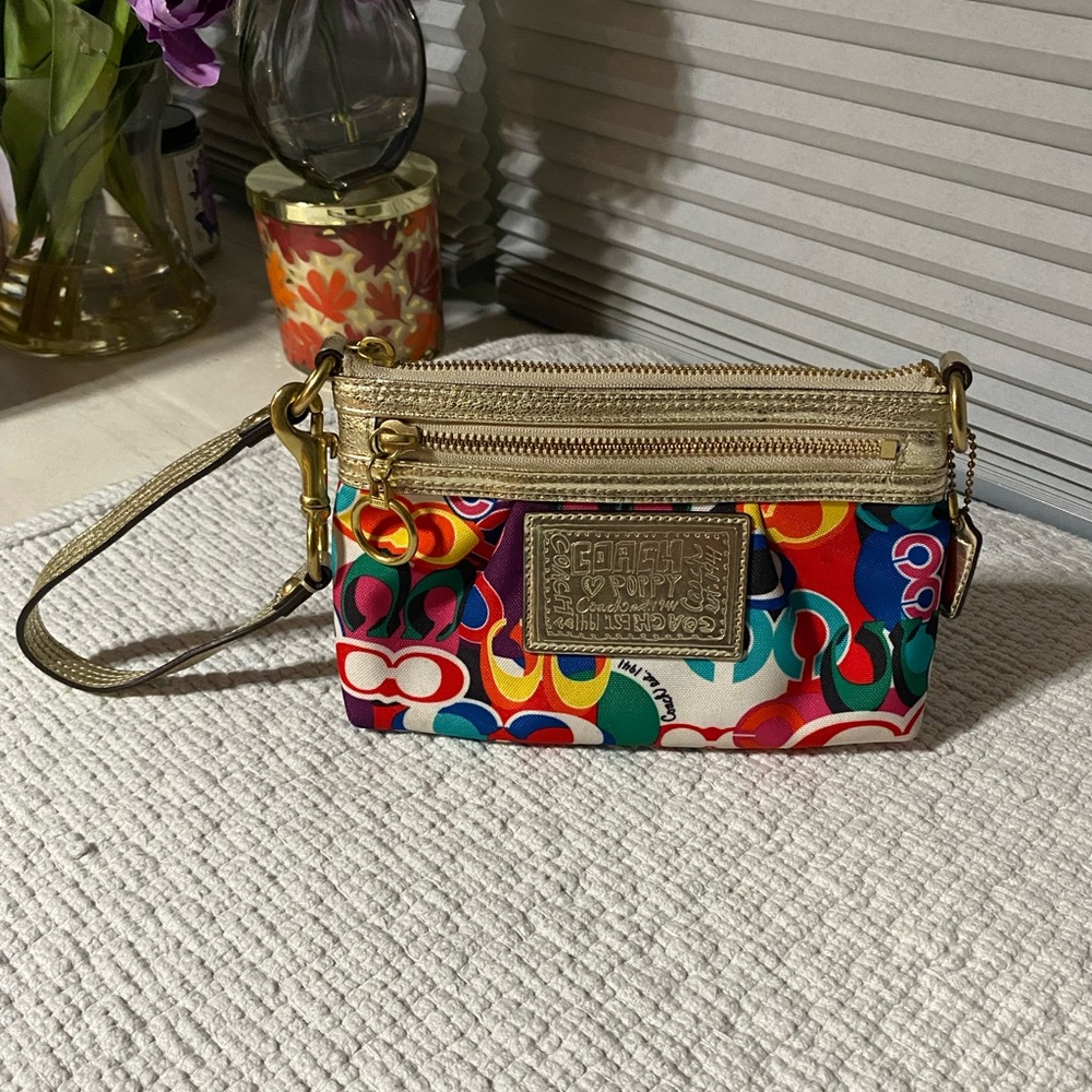 NWOT Authentic COACH POPPY POP C SIGNATURE MULTI CLUTCH WRISTLET